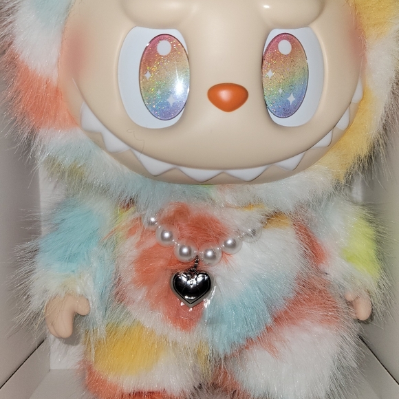 New Authentic Rock The Universe Labubu - Picture 8 of 12